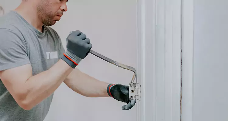 Cracked Door Jamb Repair in Millbrae, CA