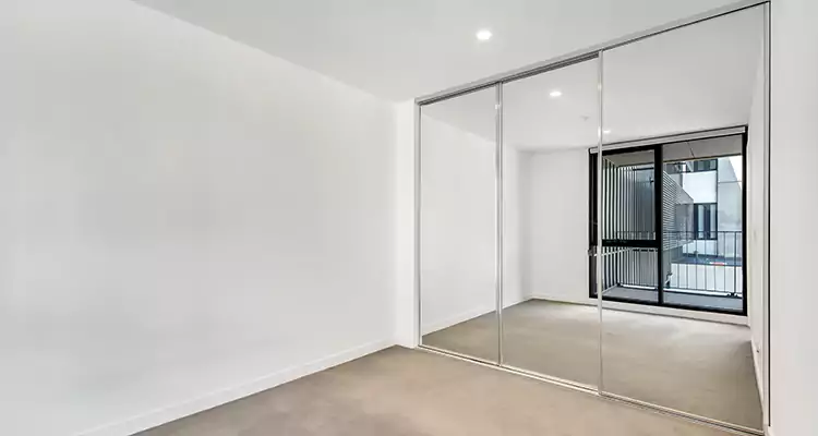 Why Homeowners Choose Us for Sliding Mirror Door Replacement in Millbrae, CA