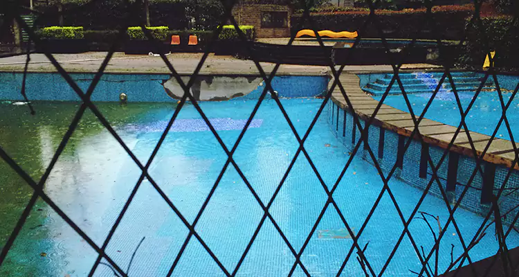 Lanai Screen Repair in Millbrae, CA