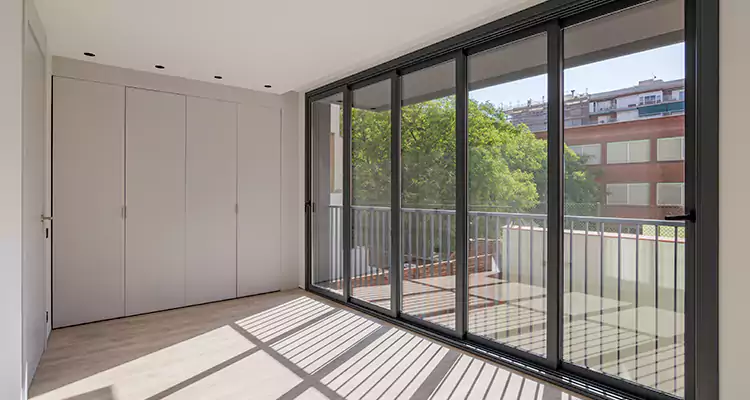 Fix Sliding Screen Door Track in Millbrae, CA